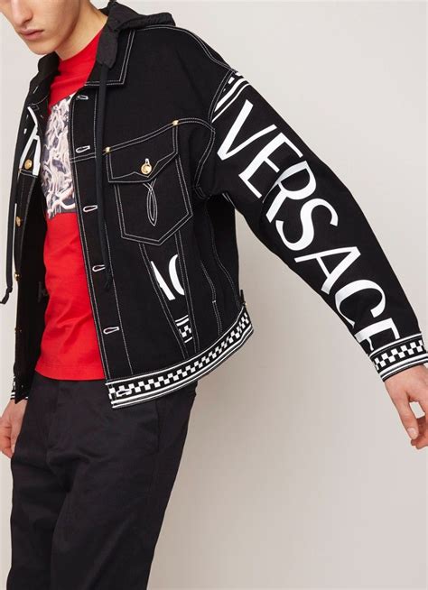 versace bijenkorf|Versace heren koop je online bij de Bijenkorf.